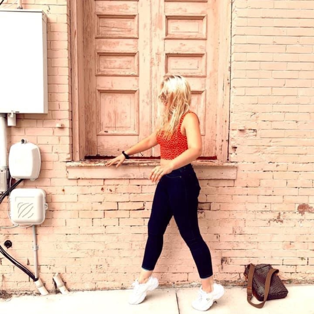Cropped Tank